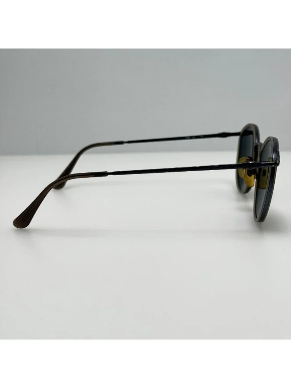 Giorgio Armani Sunglasses 638 901 135 Italy